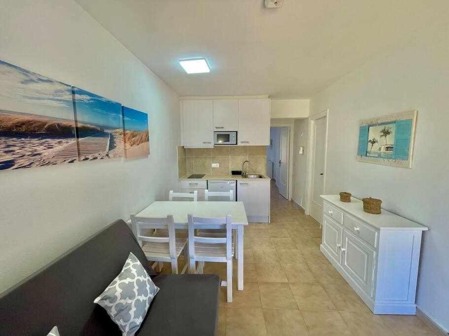 Pura Vida Apartamento Con Piscina Cala'N Blanes  Eksteriør bilde