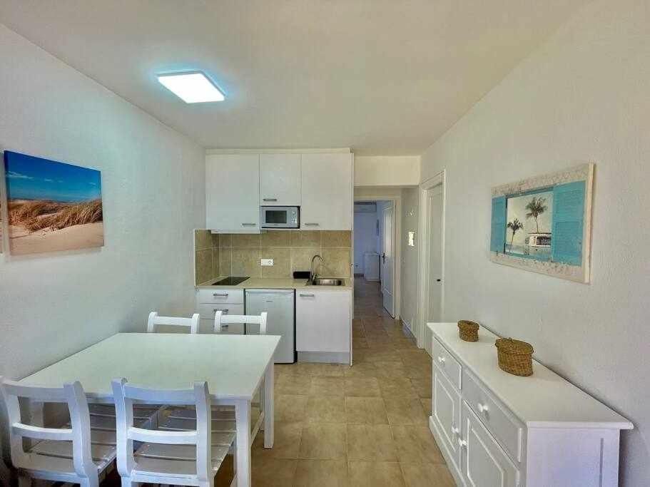 Pura Vida Apartamento Con Piscina Cala'N Blanes  Eksteriør bilde